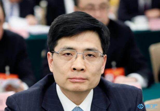 海爾集團總裁周云杰：物聯網時代需強化數據安全立法